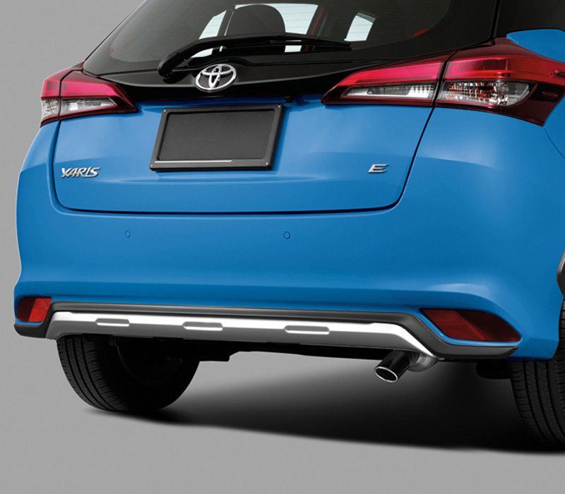 Ốp trang trí phía dưới cản sau